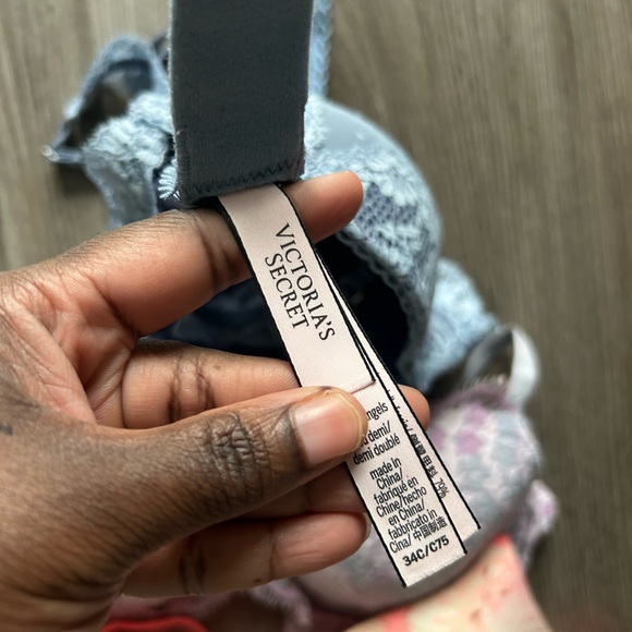 Victoria's Secret Pink and Gray Lace Bra Set (3) - Picture 3 of 5